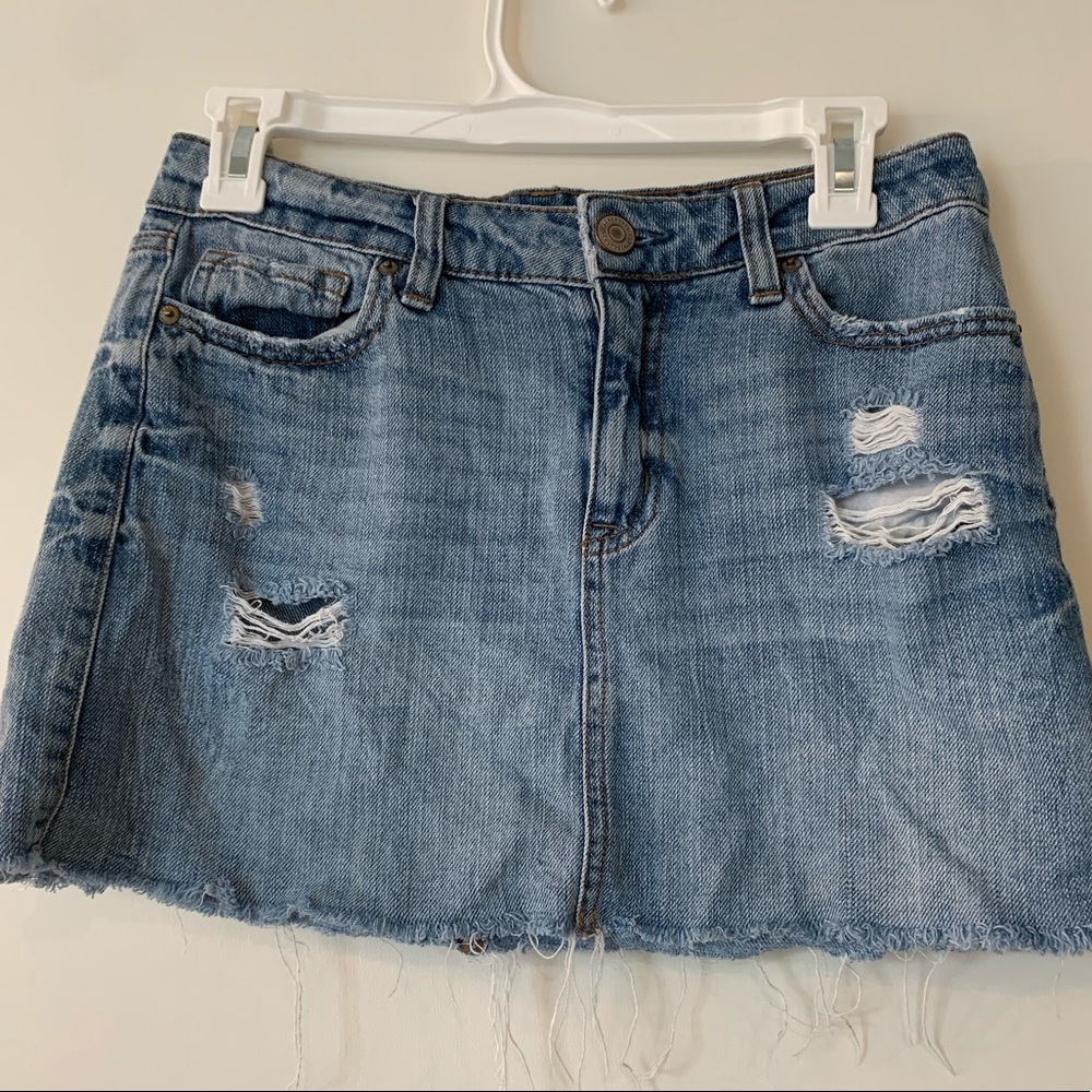 Aeropostale ripped denim skirt